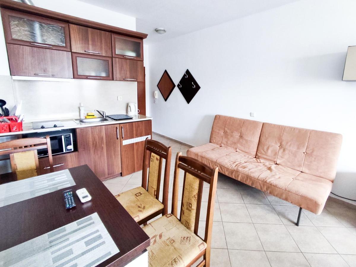 Apartament Studio Comfort Primorsko Mm Complex Экстерьер фото